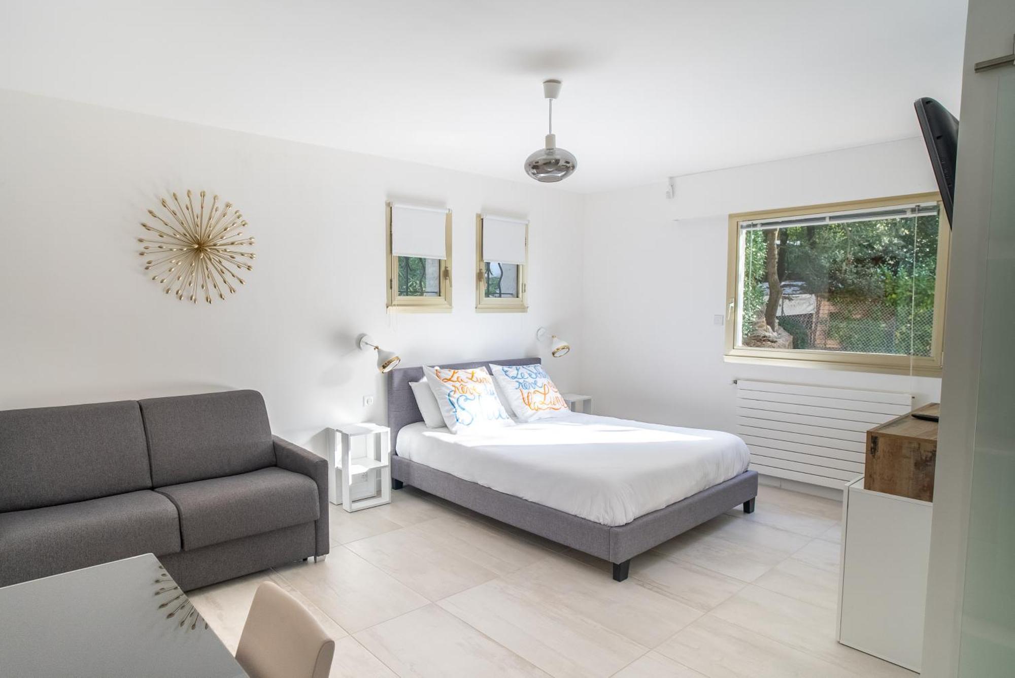 La Colombiere Bed & Breakfast Grasse Exterior photo